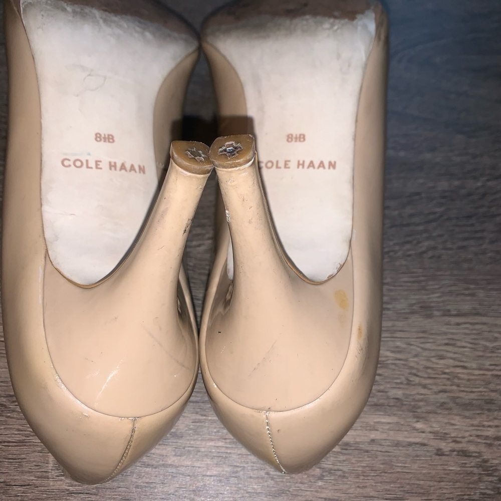 Cole Haan Nude Bow Heels Size 8.5 - Picture 8 of 8